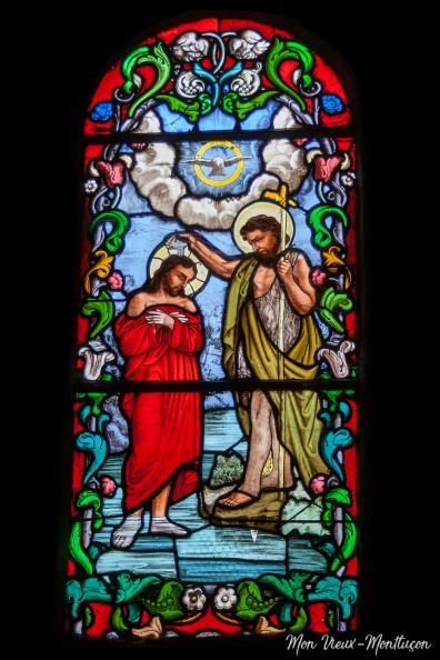 Église Saint-Pierre : Le baptême du Christ, verrière 0105_saint-pierre_eglise_vitrail-bapteme-christ.jpg