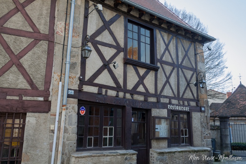 23 rue des Serruriers : maison-échoppe 0169_serruriers_rue-23_facade-gauche.jpg