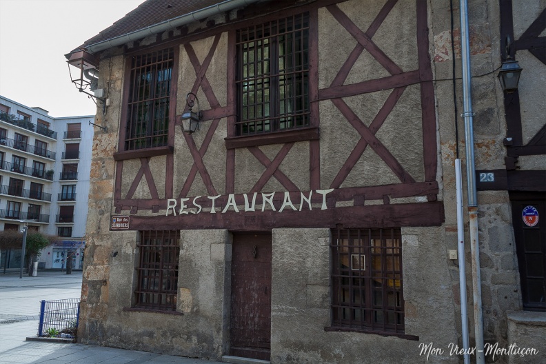 23 rue des Serruriers : maison-échoppe 0169_serruriers_rue-23_facade-droite.jpg