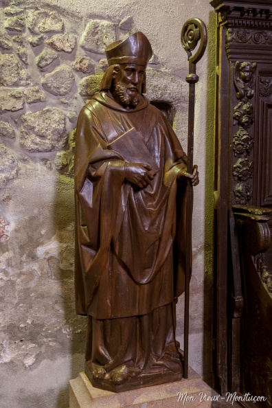 Église Saint-Pierre : saint Ambroise, statue en bois 0216_saint-pierre_eglise_saint-ambroise.jpg