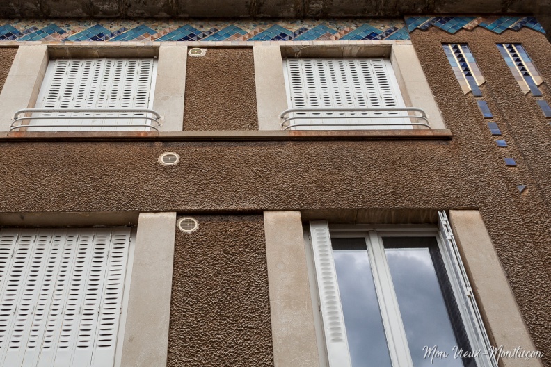 Côté rue Sainte-Anne : mosaïques 0217_saint-nicolas_rue-20_vue-rue-ste-anne.jpg