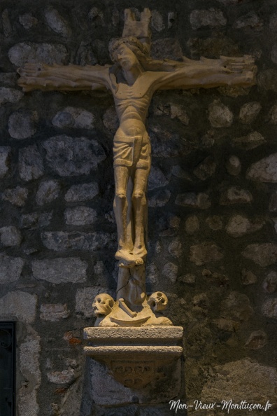 0287_saint-pierre_eglise_christ-croix.jpg