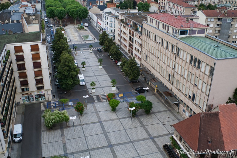 Place Piquand vue du donjon du Vieux Château 0301_piquand_place_donjon.jpg