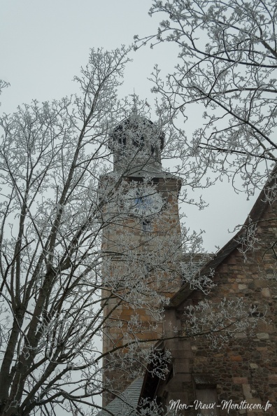 Château des ducs de Bourbon : quand tout se fige... 0320_vieux-chateau_tour-horloge_givre.jpg