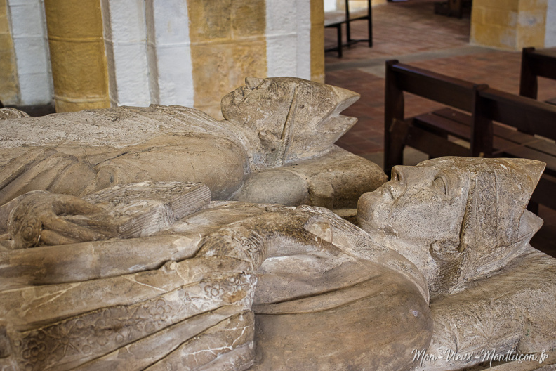 Souvigny : gisants de Mayeul et Odilon souvigny_tombeau_gisants-1.jpg