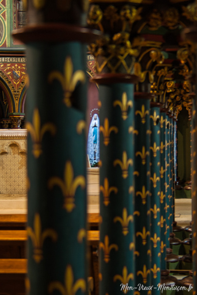 0354_chapelle-sacre-coeur_vierge_colonnes.jpg