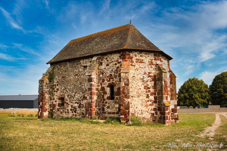Donjon du prieuré de Reugny la chapelle reugny_01.jpg