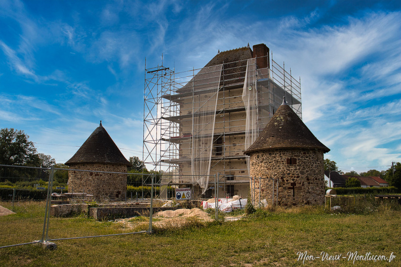 Donjon du prieuré de Reugny en cours de restauration reugny_02.jpg