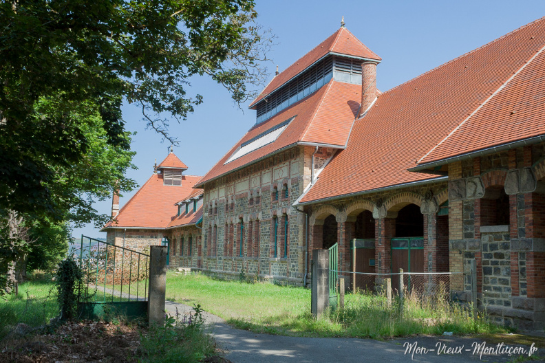La Charité : les anciennes écuries _MG_6590.jpg