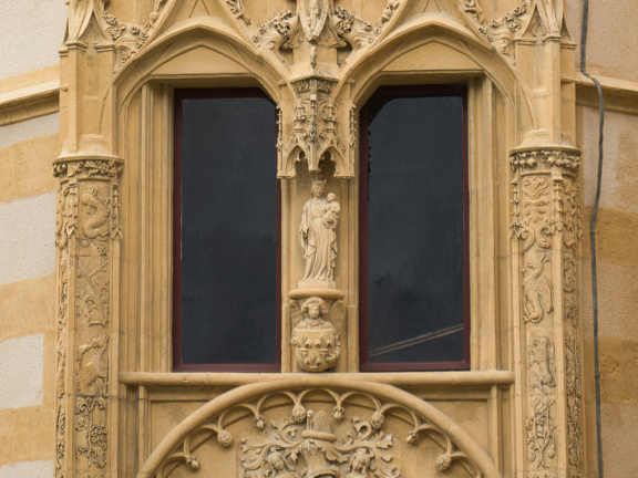 Fronton